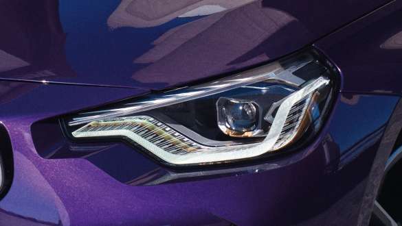 Bi-LED prednja svetla BMW Serija 2 Coupe G42 2021 BMW Serija 2 Coupe G42 2021 Bi-LED farovi, bliži prikaz prednjih svetala