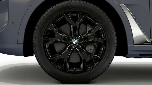 21-inčni BMW točkovi od lakih legura u obliku Y-kraka 752 Jet crne boje, BMW X7 G07 LCI 21-inčni BMW točkovi od lakih legura u obliku Y-kraka 752 Jet crne boje, BMW X7 G07 LCI bliži prikaz