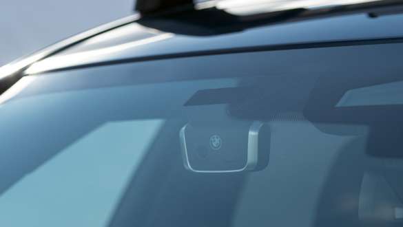 BMW Advanced Car Eye 2.0. BMW dodaci za jesen i zimu BMW Advanced Car Eye 2.0.