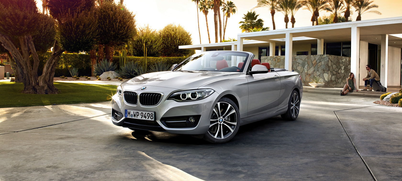 Prvi BMW Serije 2 Convertible Prvi BMW Serije 2 Convertible