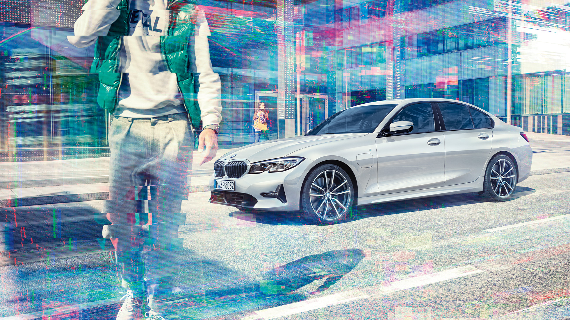 BMW Serije 3 Sedan, enterijer. Snimak prostora za vozača izbliza u enterijeru modela BMW Serije 3 Sedan.