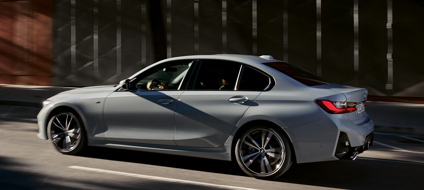 BMW Serije 3 Limuzina LCI G20 video o spoljnom dizajnu BMW Serije 3 Limuzina LCI G20 video o spoljnom dizajnu