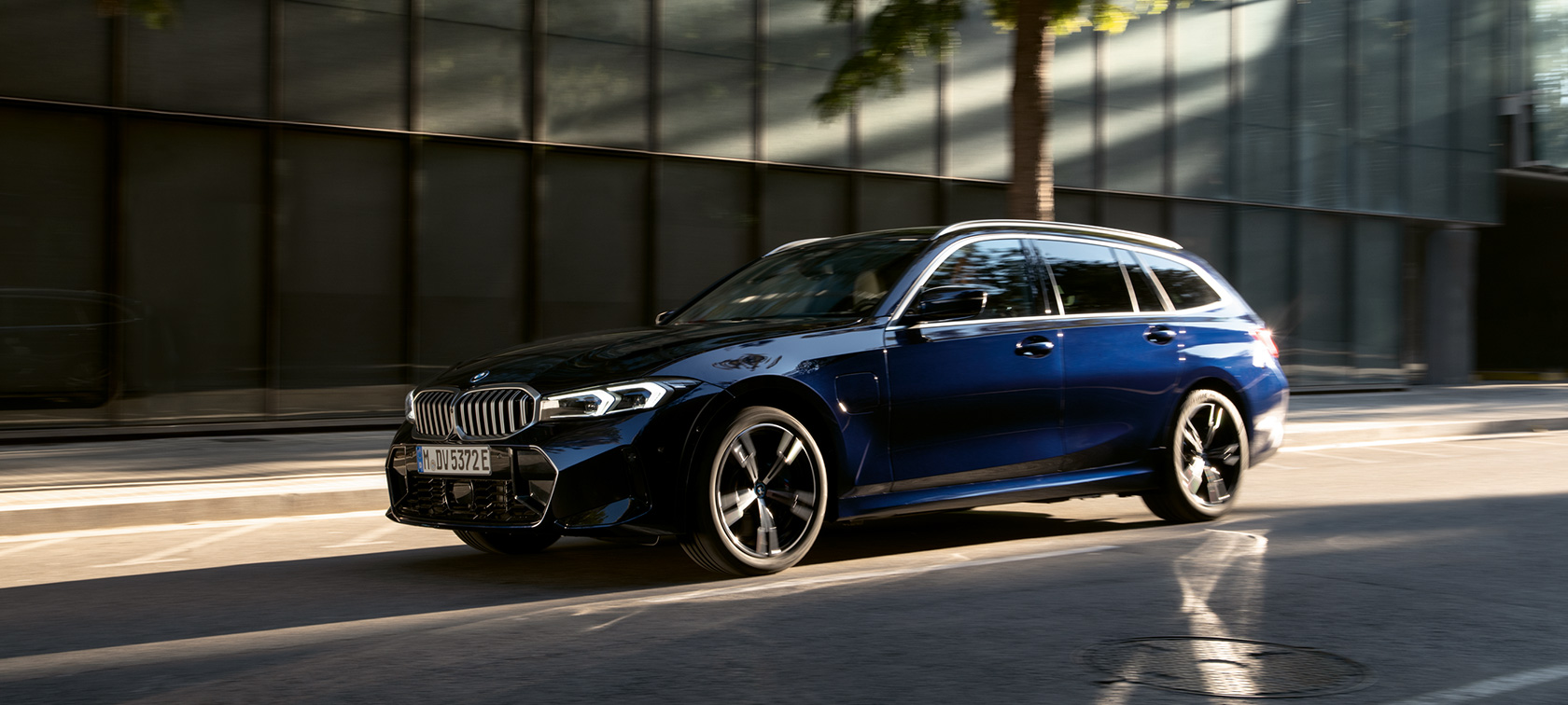 BMW Serija 3 Touring LCI G21 video o digitalnim tehnologijama BMW Serija 3 Touring LCI G21 video o digitalnim tehnologijama