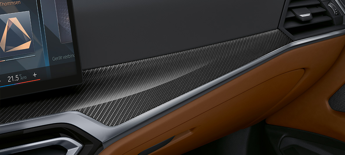 BMW Individual obloge 'Carbon Fibre’ sa dodacima Pearl Chrome BMW kabriolet serija 4 Individual G23 2020 enterijer BMW Individual obloge 'Carbon Fibre’ sa dodacima Pearl Chrome BMW kabriolet serija 4 Individual G23 2020 enterijer