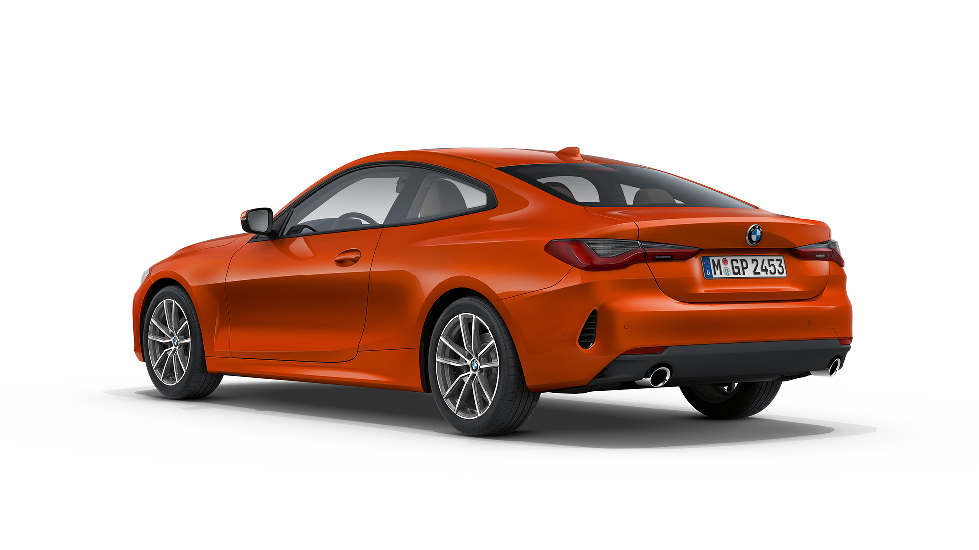 Pogled otpozadi na BMW kupe serija 4 osnovni paket opreme G22 2020 BMW kupe serija 4 G22 2020 osnovni paket opreme Sunset Orange metalik pogled spreda