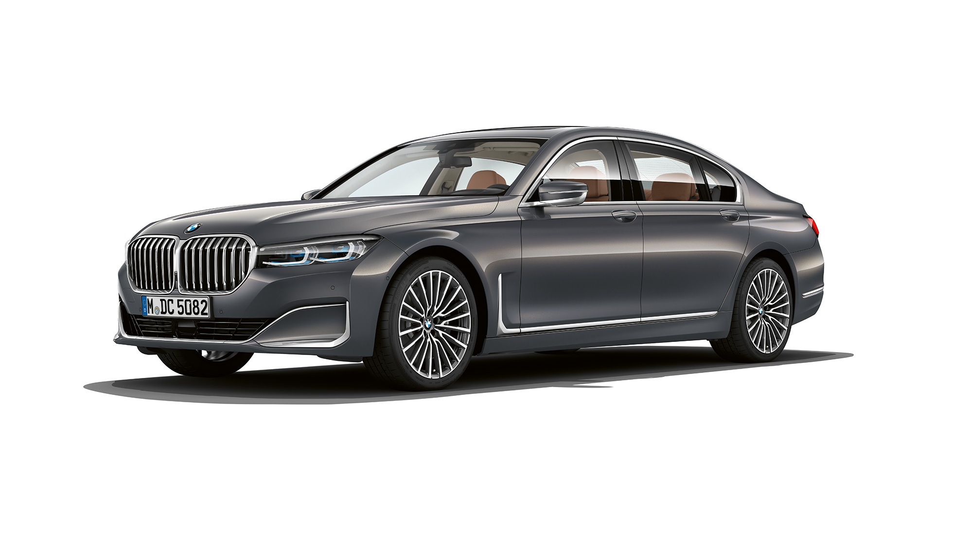 BMW Serije 7 Sedan sa dizajnom eksterijera Pure Excellence, tročetvrtinski pogled spreda Sivi BMW Serije 7 Sedan sa dizajnom eksterijera Pure Excellence u tročetvrtinskom pogledu spreda