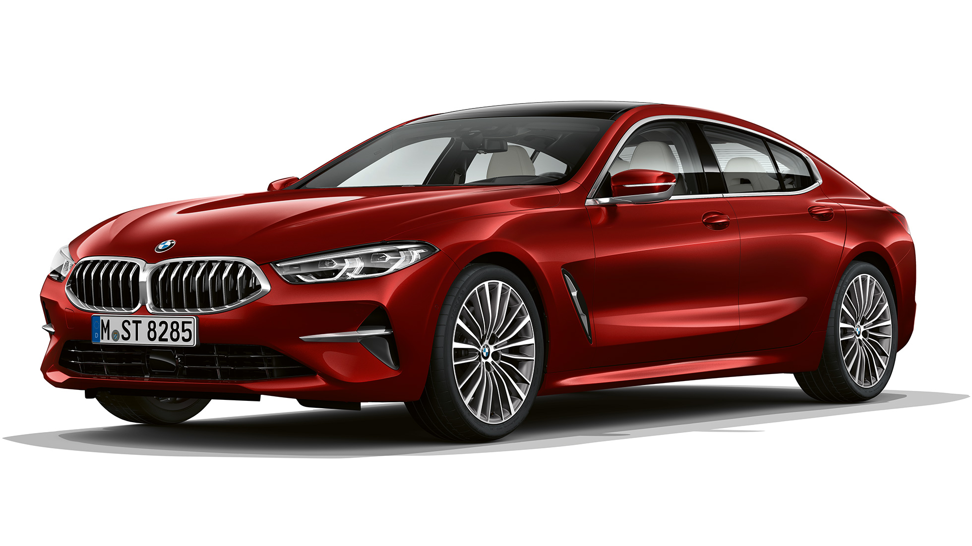 Osnovni model tročetvrtinski snimak spreda BMW serije 8 Gran Coupé, osnovni model tročetvrtinski snimak spreda