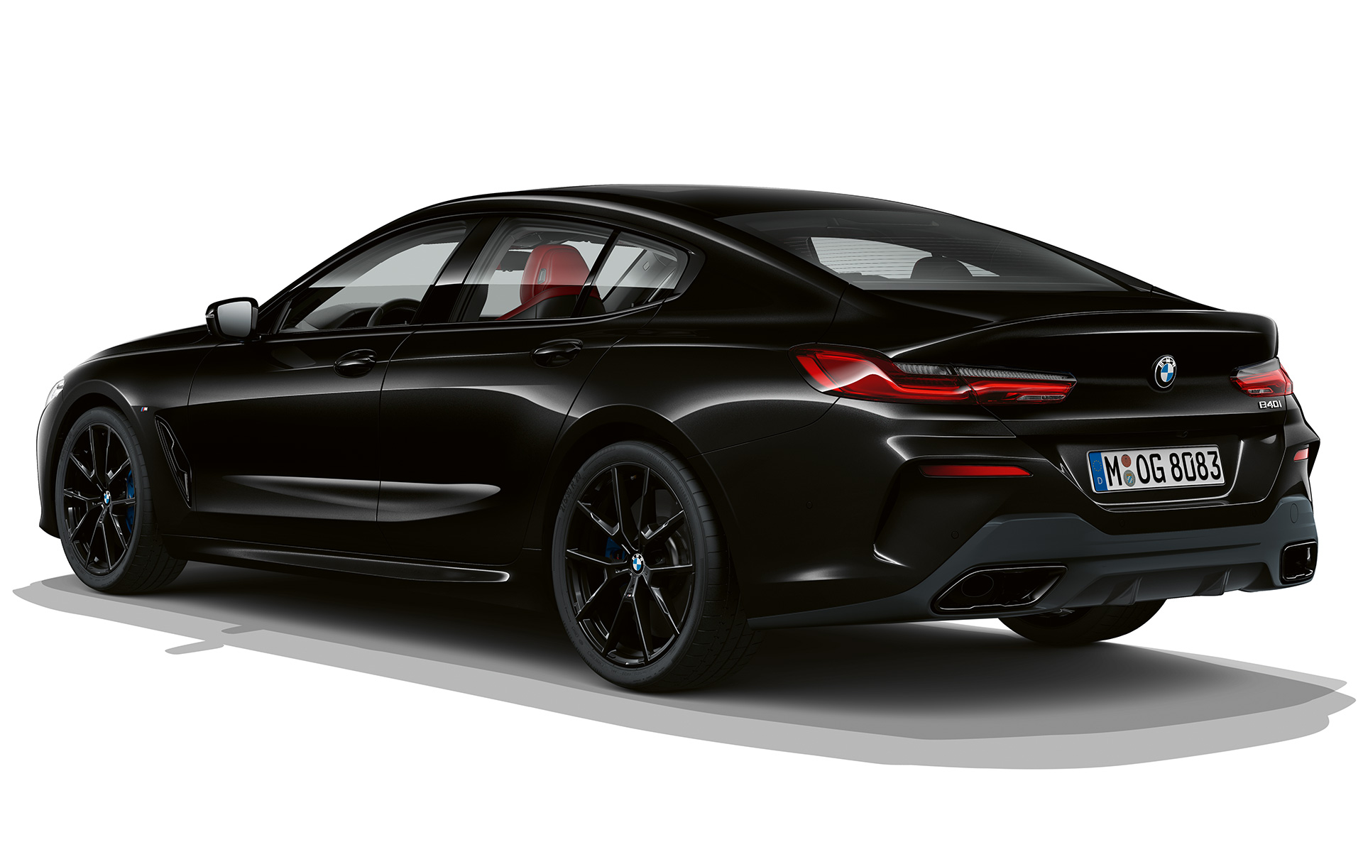 Dark Seduction tročetvrtinski snimak otpozadi BMW serije 8 Gran Coupé, Dark Seduction tročetvrtinski snimak otpozad