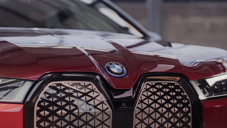 BMW iX i20 2021 električni SUV spoljašnjost svi detalji Video