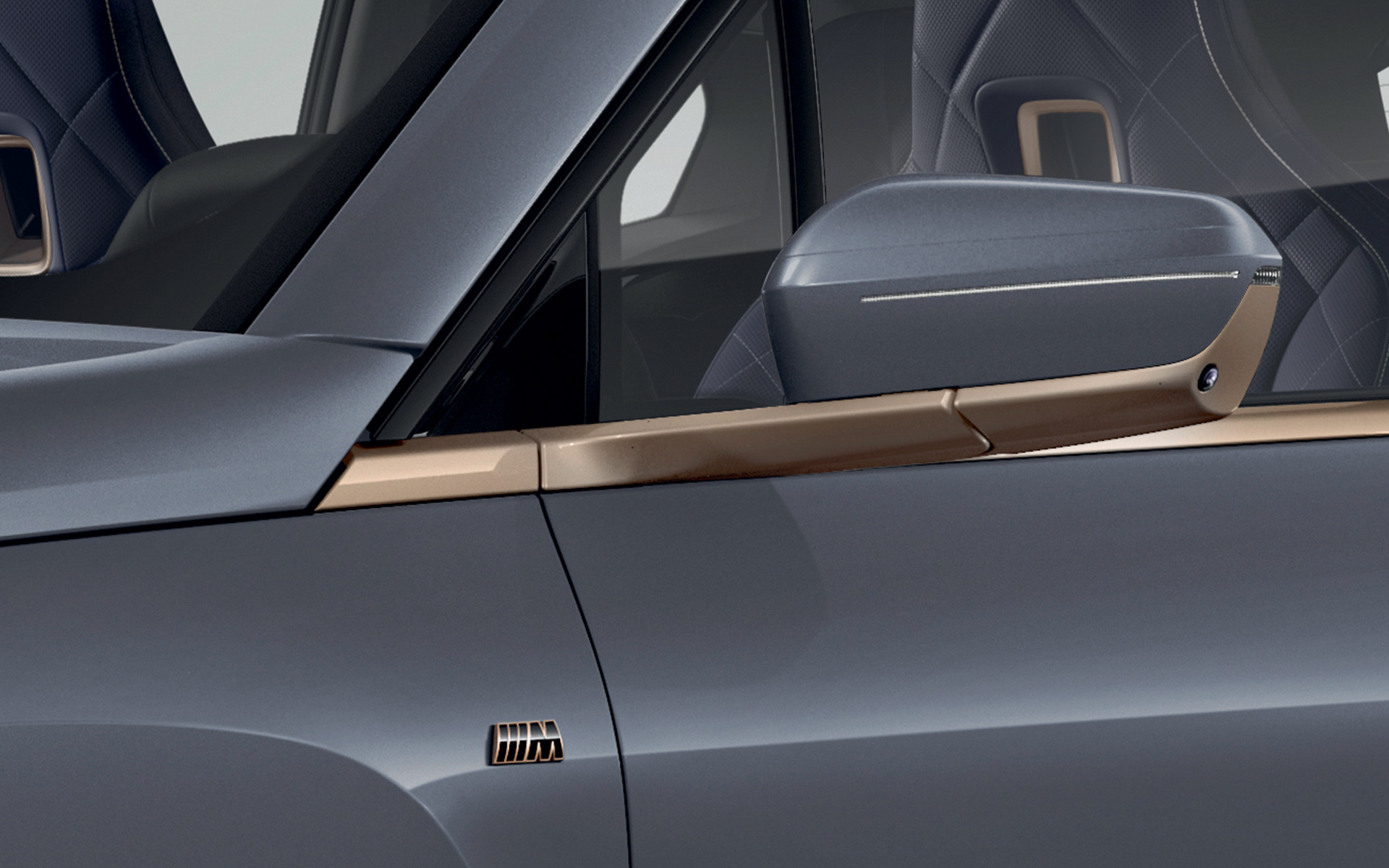 BMW Individual spoljašnja linija Titanium bronzane boje spoljni retrovizor BMW iX M60 i20 2022 electrični SUV BMW Individual Storm Bay metalik boje BMW iX M60 i20 2022 električni SUV BMW Individual Storm Bay metalik boje BMW Individual spoljašnja linija Titanium bronzane boje spoljni retrovizor