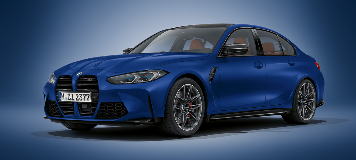 BMW Individual Frozen Dark Grey metalizirani BMW M3 Sedan G80 2020 BMW M3 Sedan BMW Individual Brooklyn Grey metalizirani G80 2020 tročetvrtinski pogled spreda dok stoji