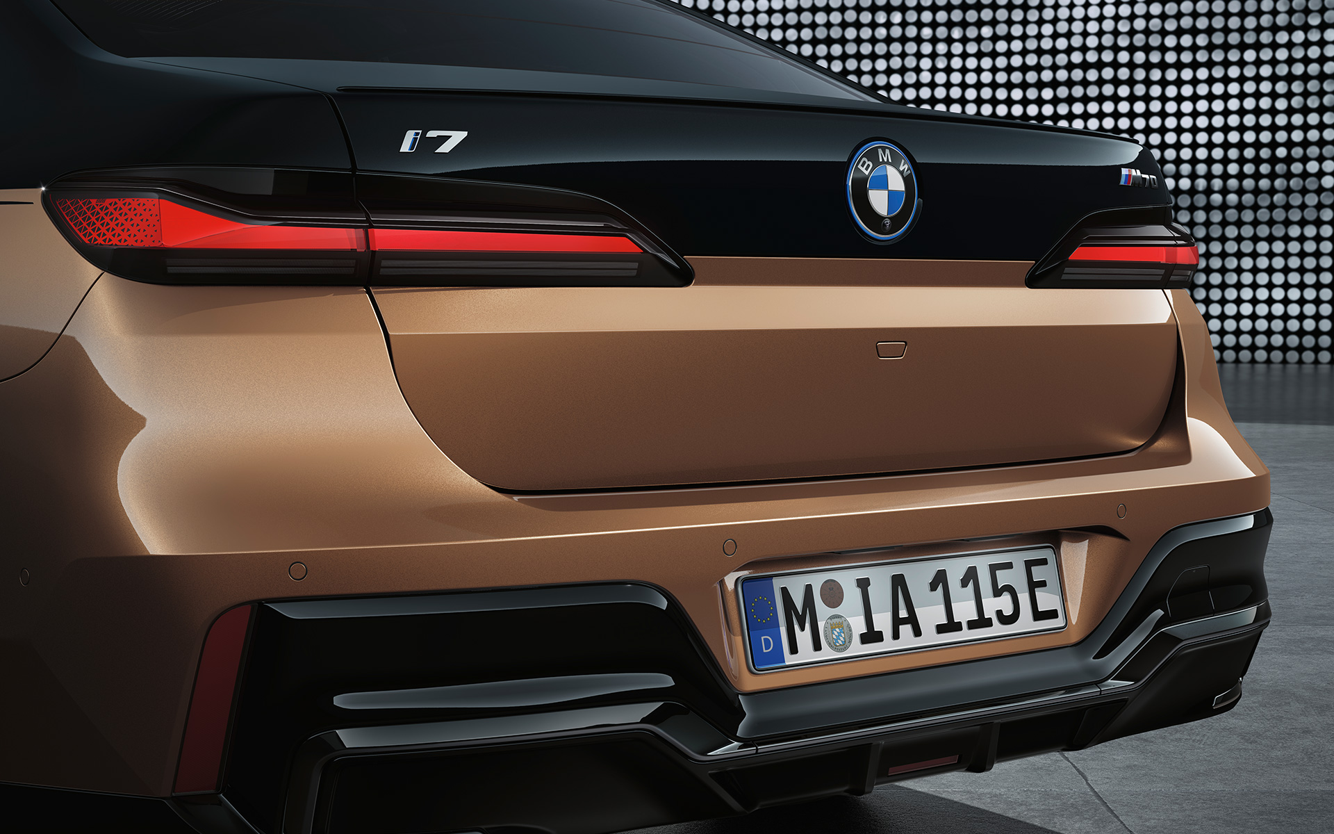 M zadnji spojler BMW i7 M70 xDrive Sedan G70 BMW i7 M70 xDrive Sedan G70 M zadnji spojler