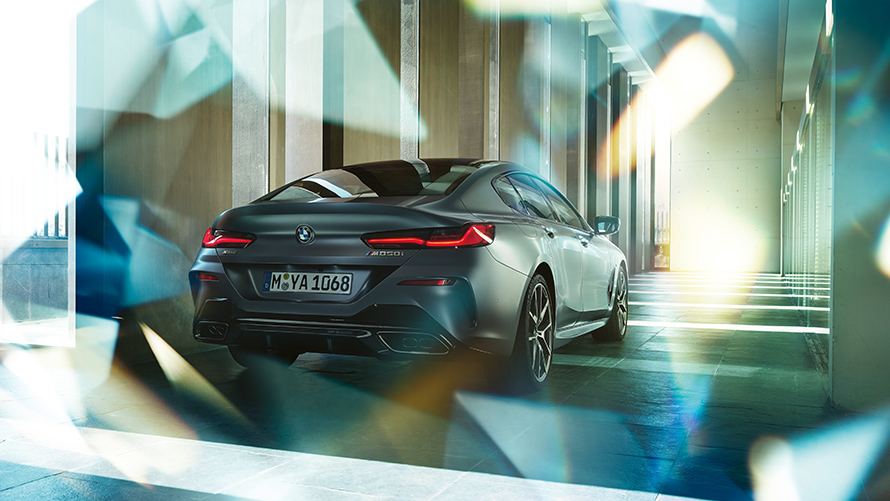 BMW M850i xDrive Gran Coupé, dizajn, pogled otpozadi, oprema