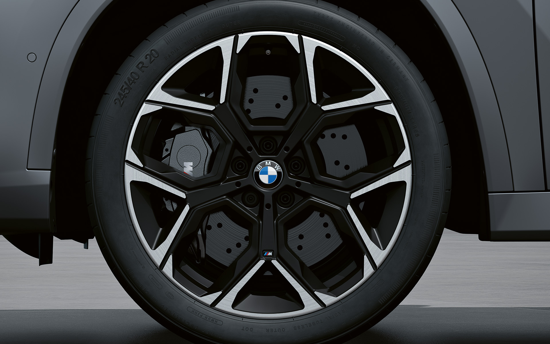 BMW X1 M35i xDrive Točkovi od lakih legura BMW X1 M35i xDrive Spoljašnjost točkovi od lakih legura