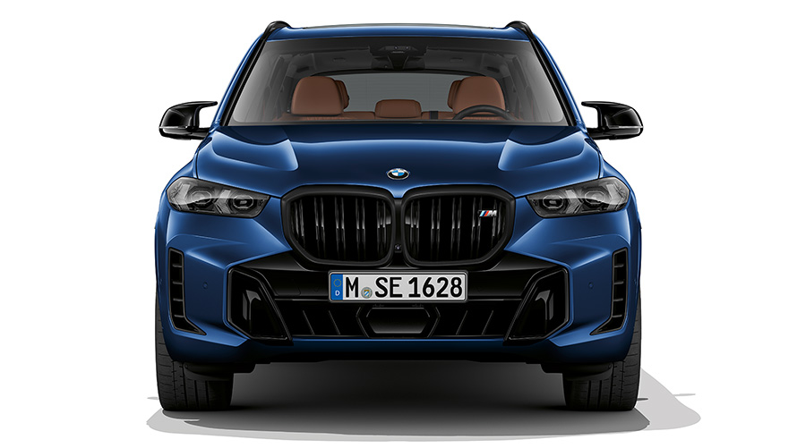 BMW X5 M60i xDrive G05 MP bliži prednji prikaz