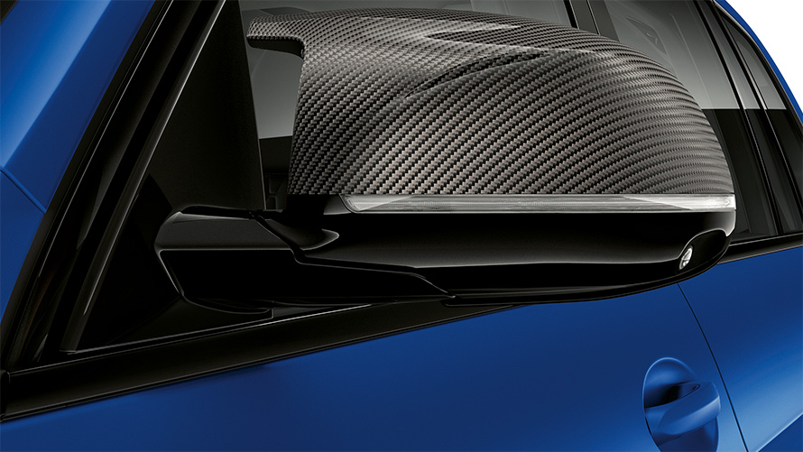 BMW X7 M60i xDrive G07 LCI M kućišta od ugljeničnih vlakana bliži prikaz