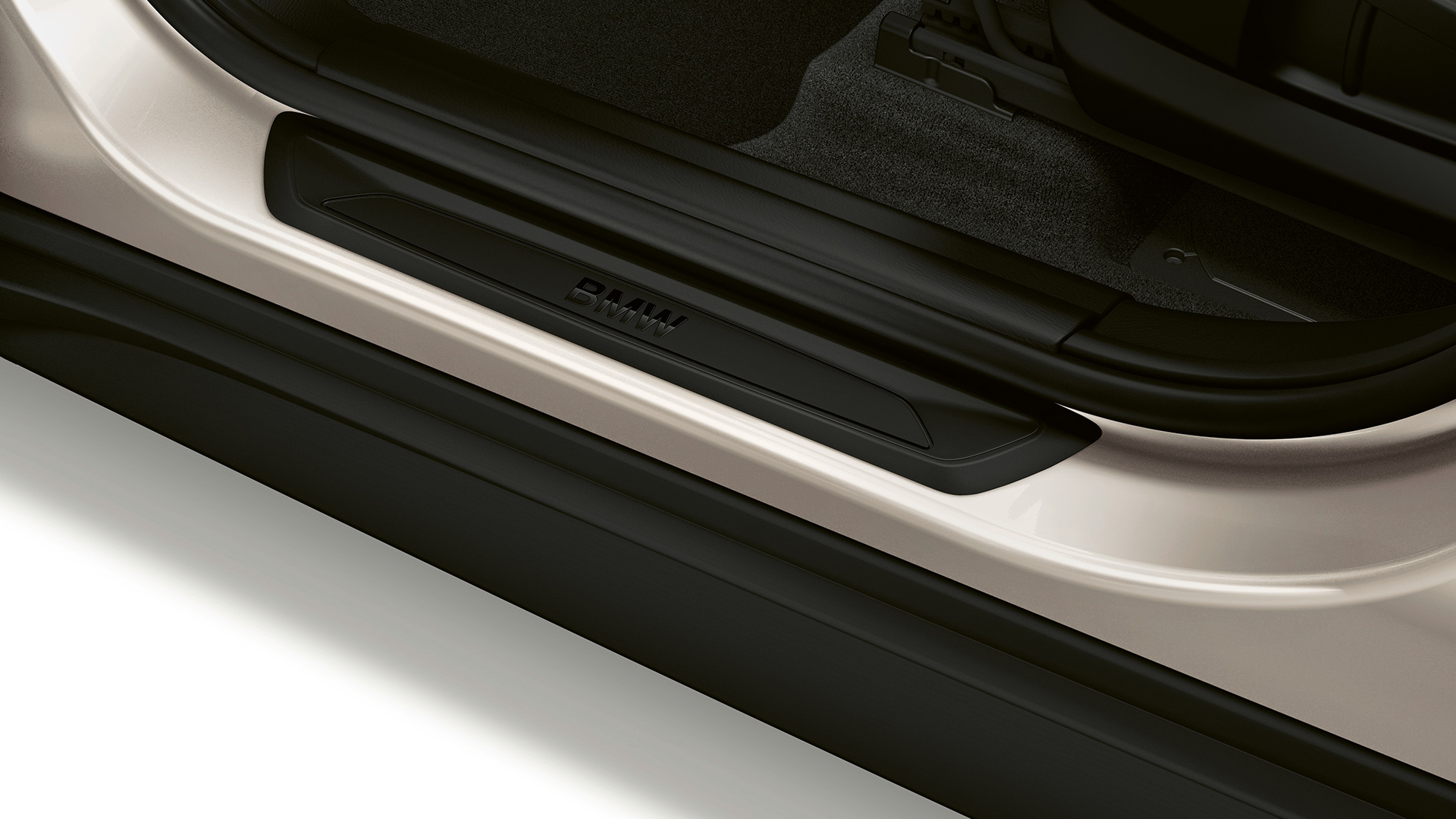 BMW X1, Model Advantage, prag vrata BMW X1, Model Advantage, pogled sa strane sa pragom vrata u krupnom planu