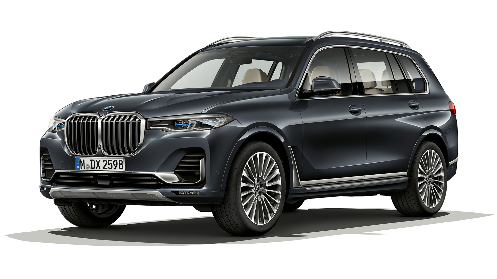 BMW X7 Design Pure Excellence Studijski snimak modela BMW X7, tročetvrtinski pogled spreda u varijanti Design Pure Excellence