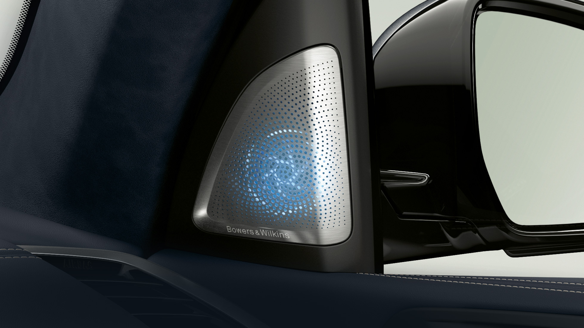 Bowers & Wilkins Diamond Surround zvučni sistem Bowers & Wilkins: krupni plan diamond surround zvučnika