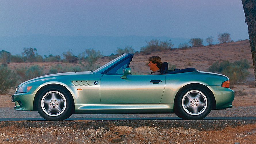 BMW Z3 Roadster (E36/7) bočni prikaz parkiranog vozila BMW Z3 Roadster (E36/7) bočni prikaz parkiranog vozila
