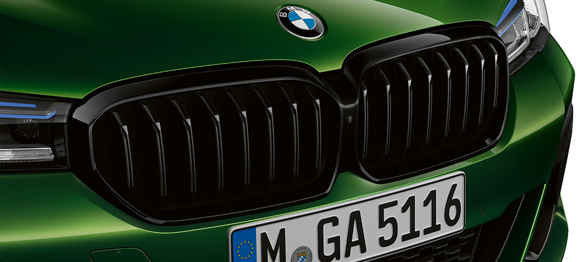 BMW M5 Limuzina M prednje rešetke M Shadow Line visokog sjaja BMW M5 Limuzina M prednje rešetke M Shadow Line visokog sjaja