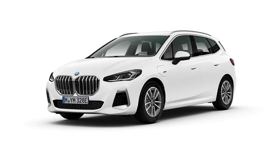 BMW 225xe Active Tourer PHEV model, pogled spreda BMW 225xe Active Tourer PHEV model u studiju, pogled spreda