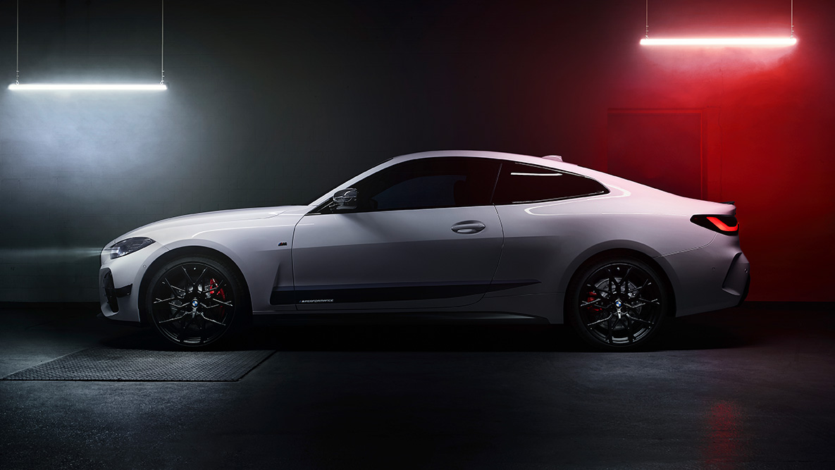 BMW Serija 4 Coupé G22 bočni prikaz BMW M Performance delovi BMW Serija 4 Coupé G22 bočni prikaz