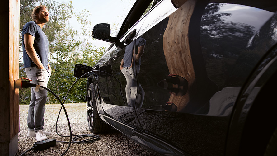 BMW fleksibilni brzi punjač BMW proizvodi za punjenje BMW fleksibilni brzi punjač